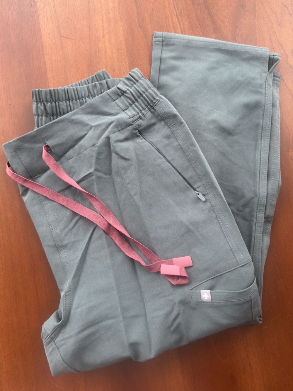 FIGS Bamboo Color Scrub Pants - High waisted/straight leg - Small TALL